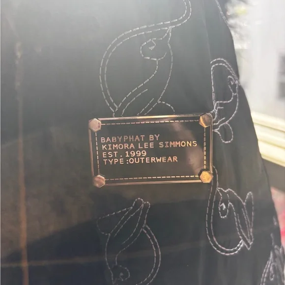 Baby phat puffer jacket - Picture 2 of 4